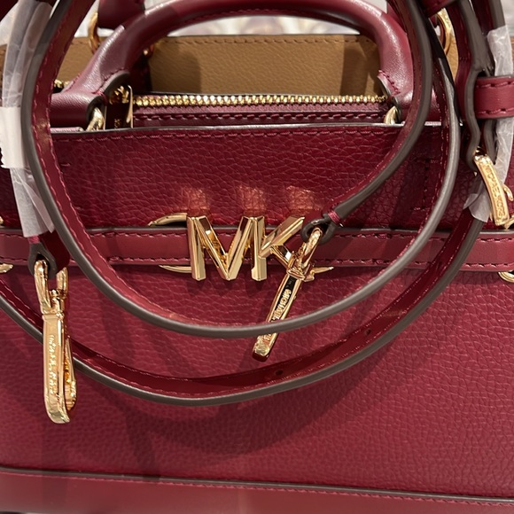 Michael Kors Reed Small Dark Cherry Leather Center Zip Belted Satchel Bag Purse - Picture 11 of 16